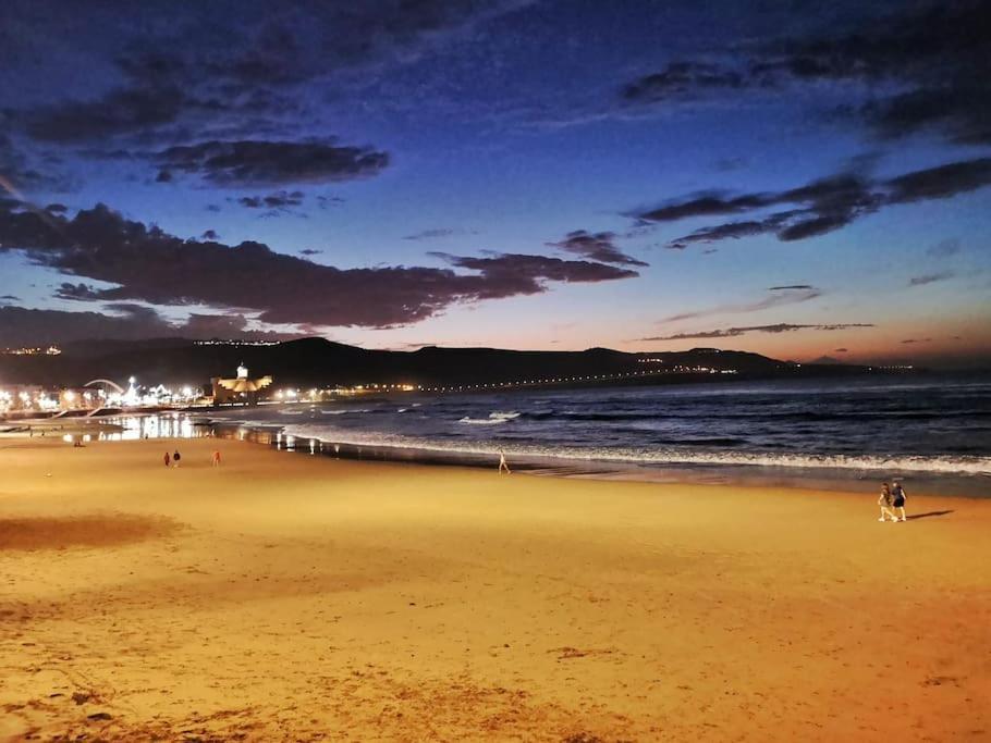 דירות לאס פאלמס דה גראן קנאריה Agua De Abril Las Canteras ¡En Un Minuto En El Mar! Ideal Descansar/Teletrabajar מראה חיצוני תמונה